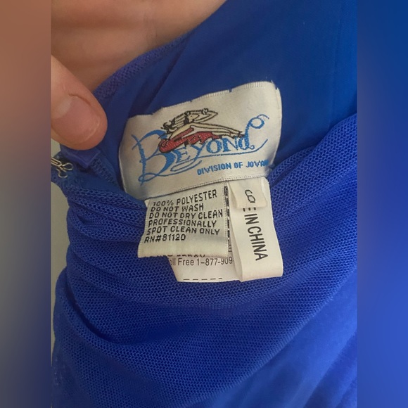 Prom - Picture 2 of 4